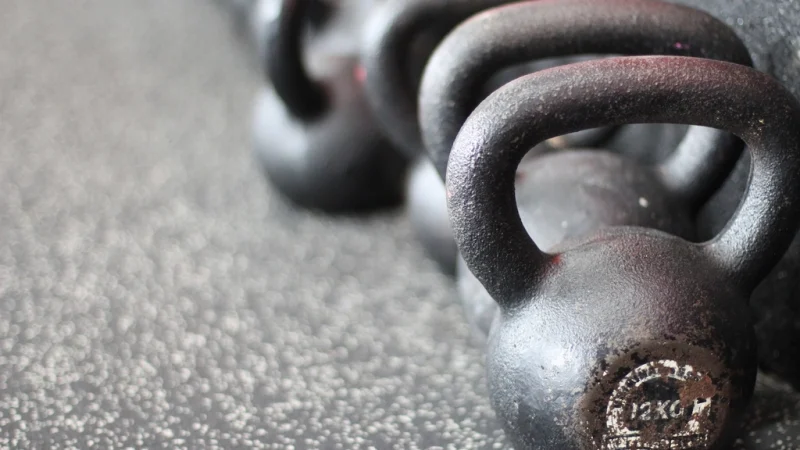Rząd kettlebelli